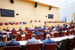 Der Landtag hat über politische Maßnahmen während der Corona-Krise diskutiert. | Foto: Matthias Balk